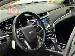 كاديلاك XTS